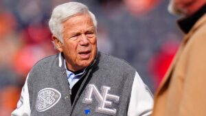 Writer sees red over Robert Kraft’s Blue Square Alliance Super Bowl ad