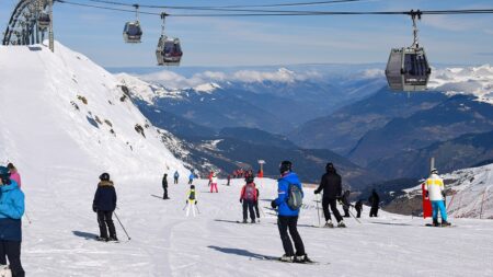 Nearly 70 skiers stranded in midair for hours after gondola malfunctions at popular resort