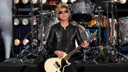 Trump critics take issue with Green Day’s Super Bowl LX performance