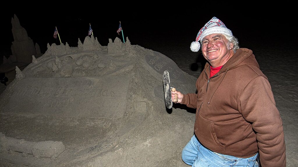 Beloved sandcastle artist booted from California beach by luxury hotel after nearly 20 years Beloved sandcastle artist booted from California beach by luxury hotel after nearly 20 years