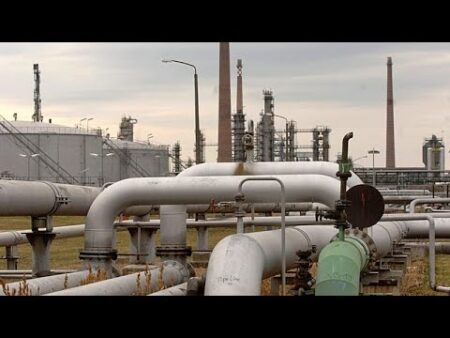 Fact check: Did the EU bypass Hungary’s veto on Ukraine’s €90 billion loan?