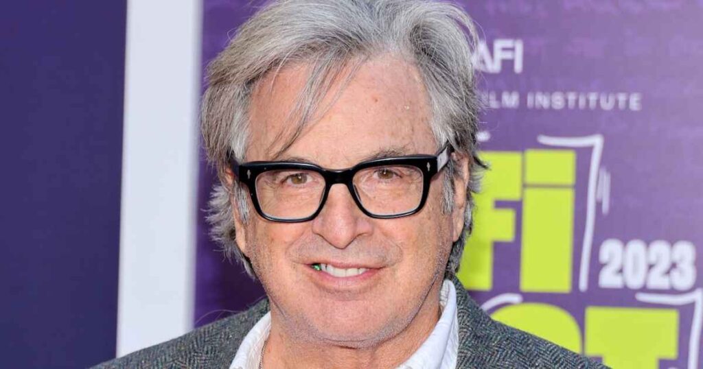 ‘Lizzie McGuire’ Star Robert Carradine Dead: Actor Dies at 71 After Battle With Bipolar Disorder
