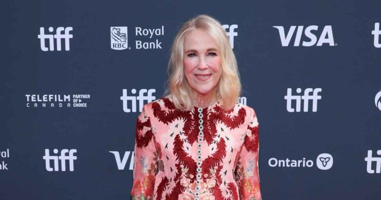 Catherine O’Hara’s Cause of Death Reveals Private Cancer Battle and More
