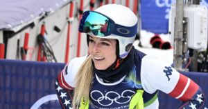 Lindsey Vonn Crashes, Heard Screaming in Pain at 2026 Winter Olympics After Tearing ACL
