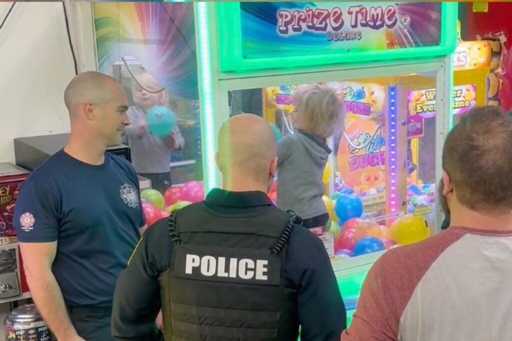 Unfazed Missouri toddler is rescued from claw machine after getting stuck inside, horrifying parents