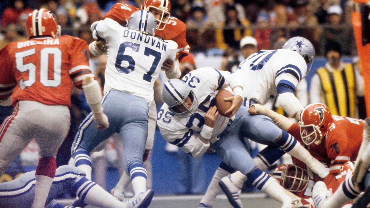 Scott Laidlaw gets into the end zone