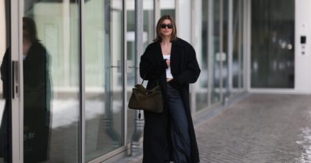 I’m 5’3,” and I’m Shopping These Petite-Friendly Jeans From *This* New Walmart Section