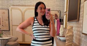 Bachelor Nation’s Tia Booth Reveals She’s Getting ‘New Boobs’ in 2 Weeks: ‘I Am Hype’