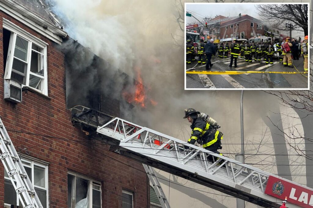 Massive 4-alarm NYC fire kills 3, including child, in Queens: ‘Tragic day’ Massive 4-alarm NYC fire kills 3, including child, in Queens: ‘Tragic day’