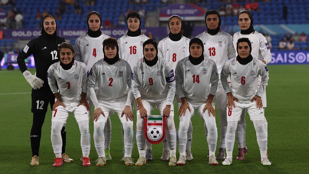 Iranian women’s soccer team refuse to sing national anthem in silent protest at Asian Cup Iranian women’s soccer team refuse to sing national anthem in silent protest at Asian Cup