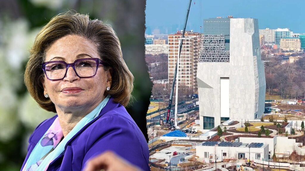 Valerie Jarrett earned 0K as Obama insiders filled top roles during 0M presidential center build