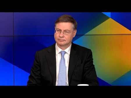 Iran escalation risks ‘stagflation shock’ for Europe, Commissioner Dombrovskis tells Euronews