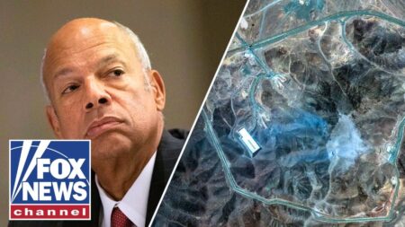 Obama DHS secretary sends URGENT message Obama DHS secretary sends URGENT message