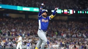 Venezuela comes from behind to beat Italy, earn WBC final spot vs Team USA Venezuela comes from behind to beat Italy, earn WBC final spot vs Team USA