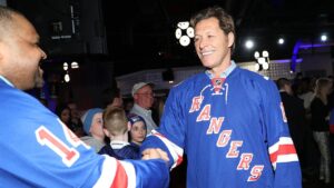 Ex-NHL star rips Rangers organization for hosting pride night