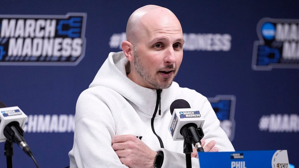 VCU coach praises student journalists after historic March Madness comeback: ‘Best in the country’ VCU coach praises student journalists after historic March Madness comeback: ‘Best in the country’