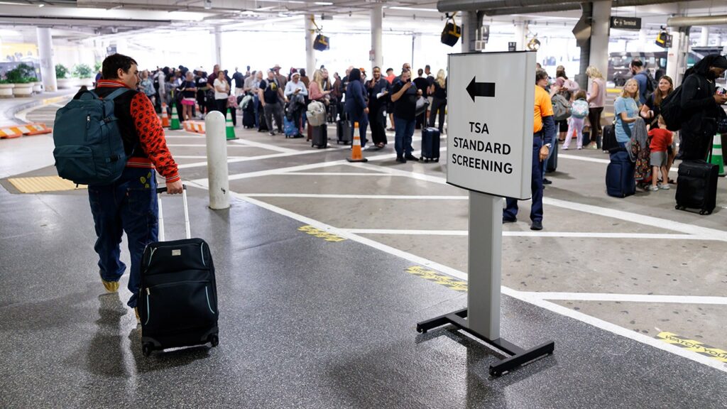 Why some US airports are dodging TSA shutdown chaos while others grind to a halt Why some US airports are dodging TSA shutdown chaos while others grind to a halt