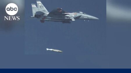 US drops 5,000-pound ‘bunker-buster’ bombs on targets near Strait of Hormuz US drops 5,000-pound ‘bunker-buster’ bombs on targets near Strait of Hormuz