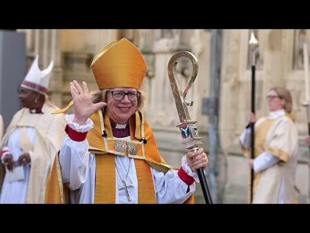 Sarah Mullally makes history as first woman enthroned as Archbishop of Canterbury