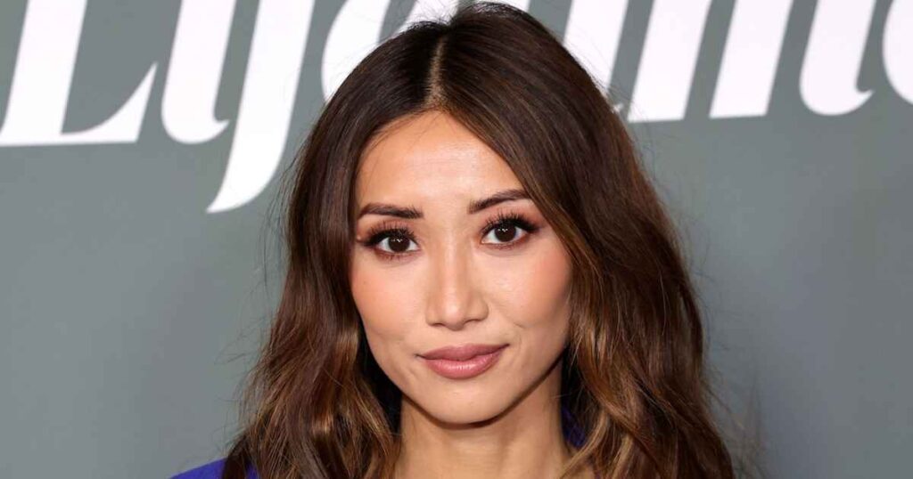 Brenda Song Slams Airline for Separating Her Young Kids on ‘The Morning of’ Flight Without ‘Warning’ Brenda Song Slams Airline for Separating Her Young Kids on ‘The Morning of’ Flight Without ‘Warning’