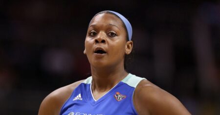 How University of Georgia Basketball Honored Former Player Kara Braxton After Her Death at 43