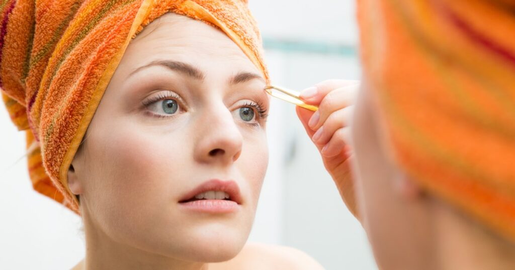 Move Over ’90s Brows — This Lash and Brow Serum Lets Shoppers ‘Go Without Any Mascara’ Move Over ’90s Brows — This Lash and Brow Serum Lets Shoppers ‘Go Without Any Mascara’