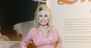 Dolly Parton Makes 1st Major Appearance Since Health Issues at Dollywood: ‘All Is Good’ Dolly Parton Makes 1st Major Appearance Since Health Issues at Dollywood: ‘All Is Good’