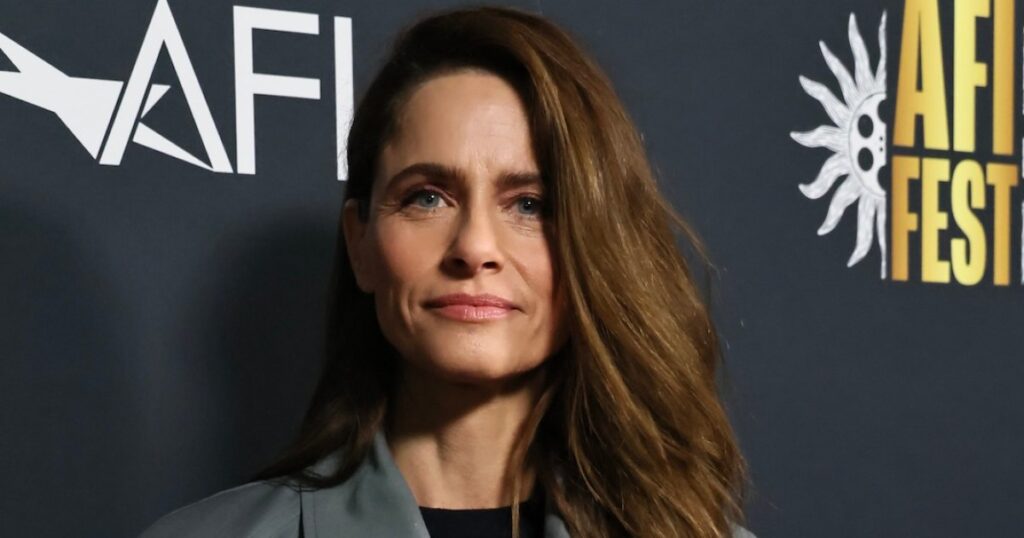 Amanda Peet Opens Up About How Her 3 Kids Reacted to Her Breast Cancer Diagnosis Amanda Peet Opens Up About How Her 3 Kids Reacted to Her Breast Cancer Diagnosis