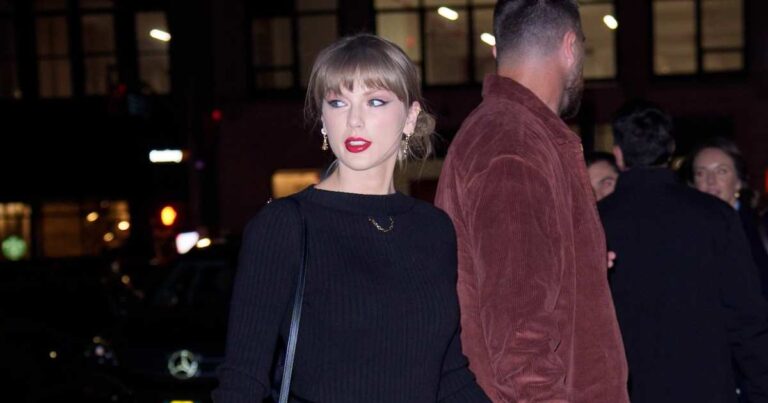 Taylor Swift’s Most Memorable Skirt Moments — and How Much They Cost Taylor Swift’s Most Memorable Skirt Moments — and How Much They Cost