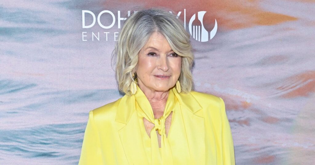 Martha Stewart Wore the Comfiest Spring Lounge Set in This Unexpected Hue — Now Trending