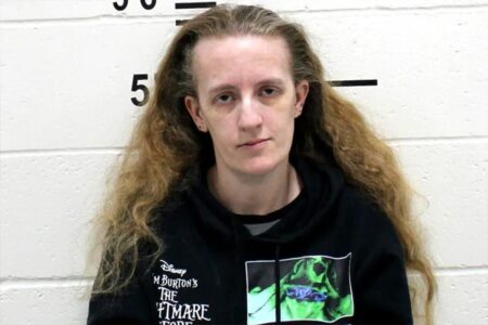 Iowa mom allegedly laced lasagna with opioids to force pregnant relative to have miscarriage: cops