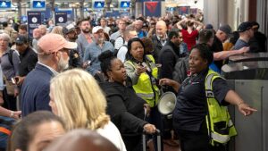 TSA callouts hit Houston, Atlanta, New Orleans hardest, 450 officers have quit nationwide