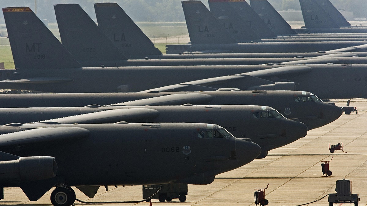 B-52 bombers lined up at Braksdale AIr Force Base