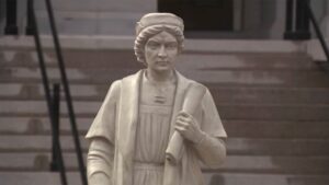 Trump turns 2020 statue wars on their head with Columbus monument revival
