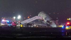 LaGuardia plane crash air traffic control audio reveals frantic call for truck to ‘stop, stop, stop’