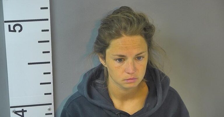 Kentucky Teacher Mary Mattingly Sexually Assaulted a Student and Sent Them Partially Nude Photos Kentucky Teacher Mary Mattingly Sexually Assaulted a Student and Sent Them Partially Nude Photos