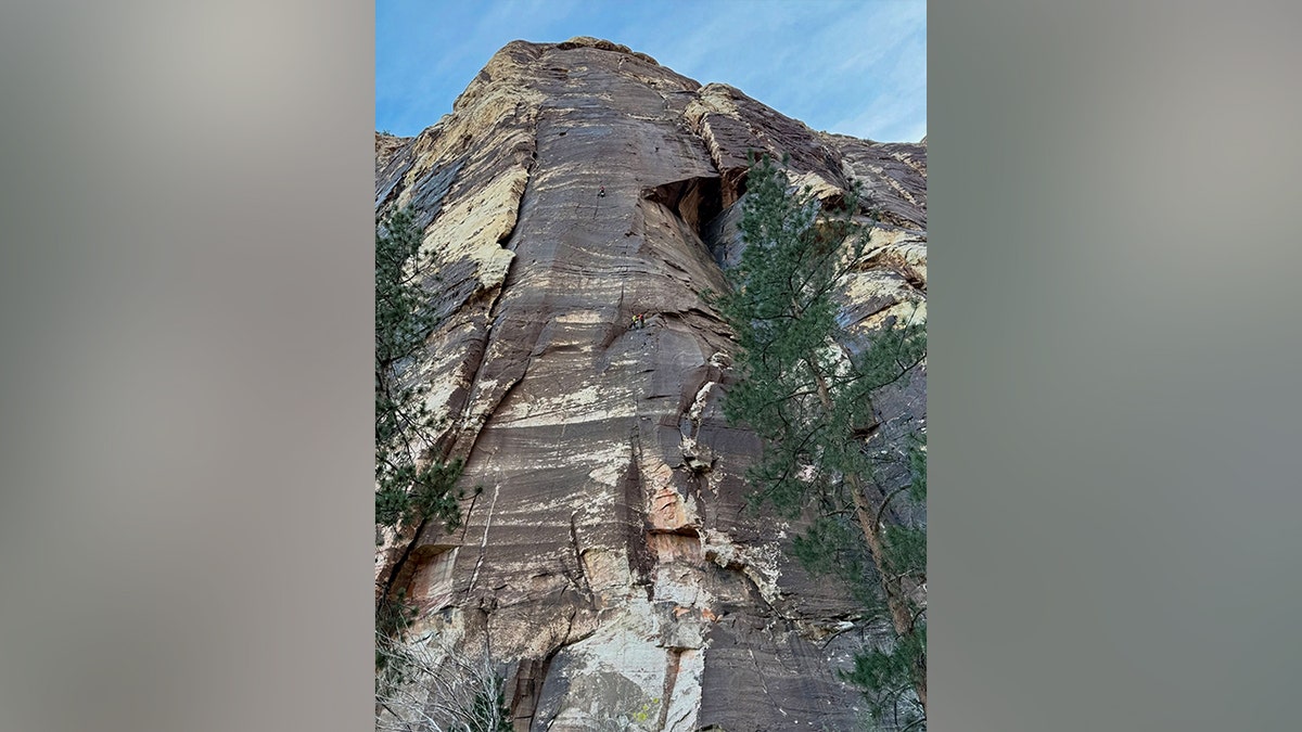 Photo of a mountain.