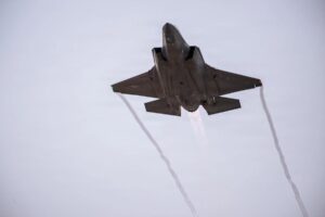 US F-35 fighter jet likely struck by Iran, forced to land at Middle East air base
