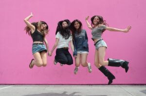 LA’s famous Paul Smith pink wall on Melrose Ave. remains a selfie hotspot LA’s famous Paul Smith pink wall on Melrose Ave. remains a selfie hotspot
