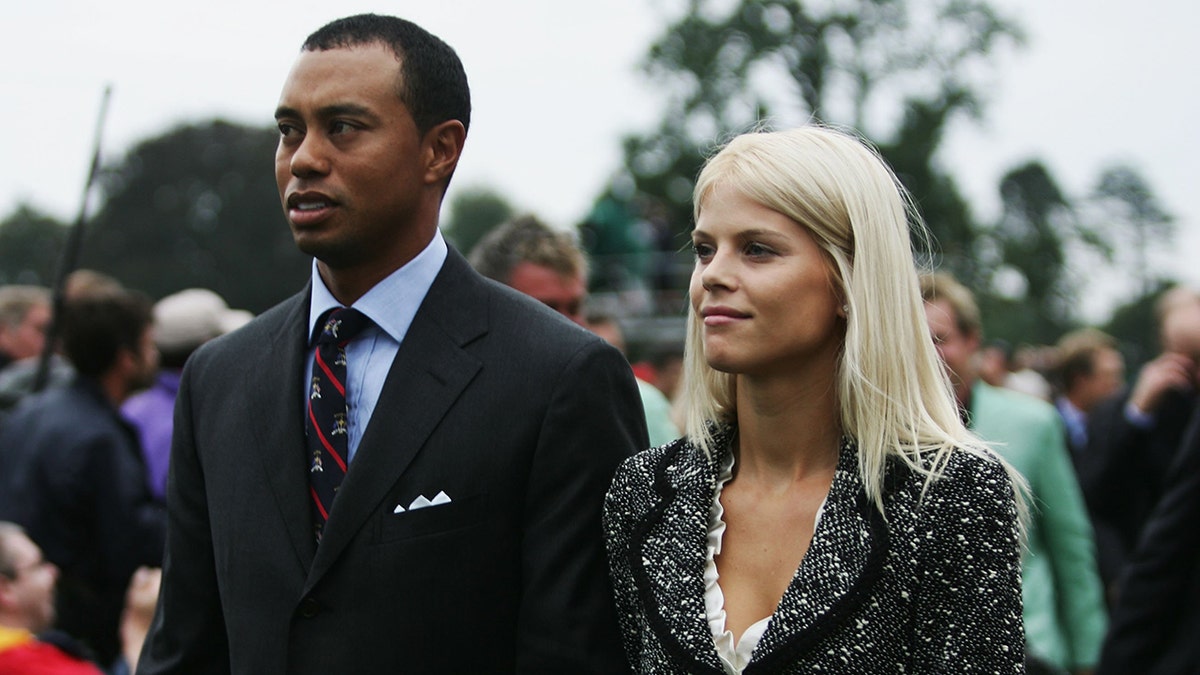 Tiger Woods and Elin Nordegren at golf course