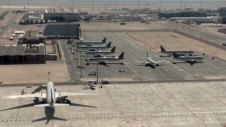 Foreign airlines to gradually resume flight operations in Qatar