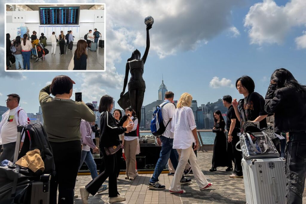 US tourists in Hong Kong must reveal their device passwords — or be arrested US tourists in Hong Kong must reveal their device passwords — or be arrested