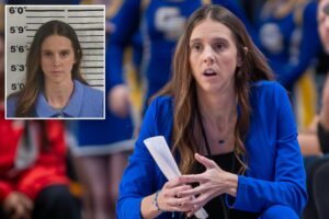 Alabama high school basketball coach Paige Adams allegedly solicited student to send obscene sexual material days before resignation: court docs
