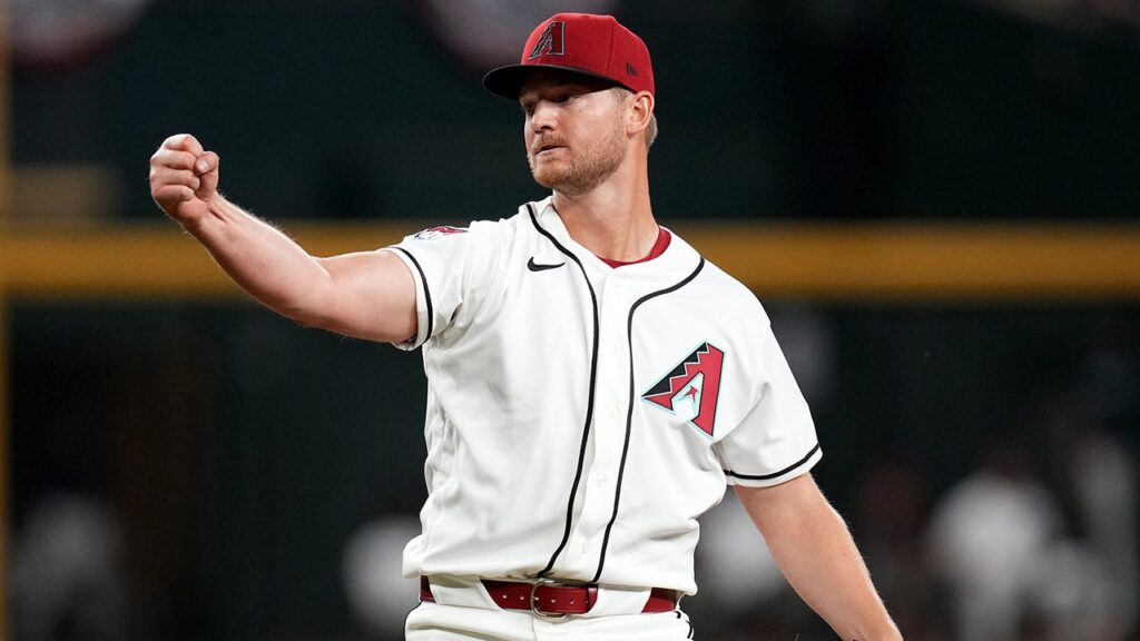 Diamondbacks pitcher dazzles in team debut, throws immaculate inning: ‘It was pretty special’ Diamondbacks pitcher dazzles in team debut, throws immaculate inning: ‘It was pretty special’