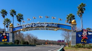 Disney shuts down widely used free parking hack as spring crowds surge