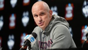 Dan Hurley’s wife calls out St John’s fans for rooting against UConn in March Madness