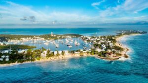 American woman missing after husband says she fell overboard, swept to sea during Bahamas boat trip: police American woman missing after husband says she fell overboard, swept to sea during Bahamas boat trip: police