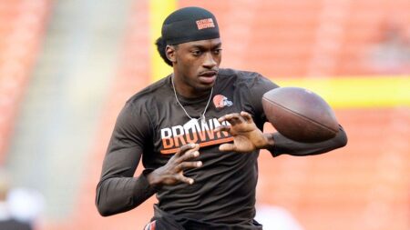 Ex-NFL star Robert Griffin III eyes Olympic gold in flag football Ex-NFL star Robert Griffin III eyes Olympic gold in flag football