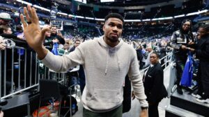 Giannis Antetokounmpo calls sidelining ‘disrespectful’ as Bucks’ season comes to end Giannis Antetokounmpo calls sidelining ‘disrespectful’ as Bucks’ season comes to end