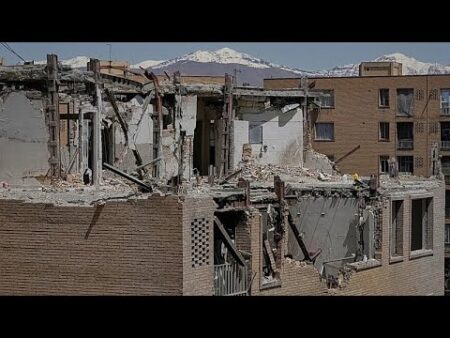 Diplomats try to arrange second round of US-Iran talks during first day of American blockade Diplomats try to arrange second round of US-Iran talks during first day of American blockade